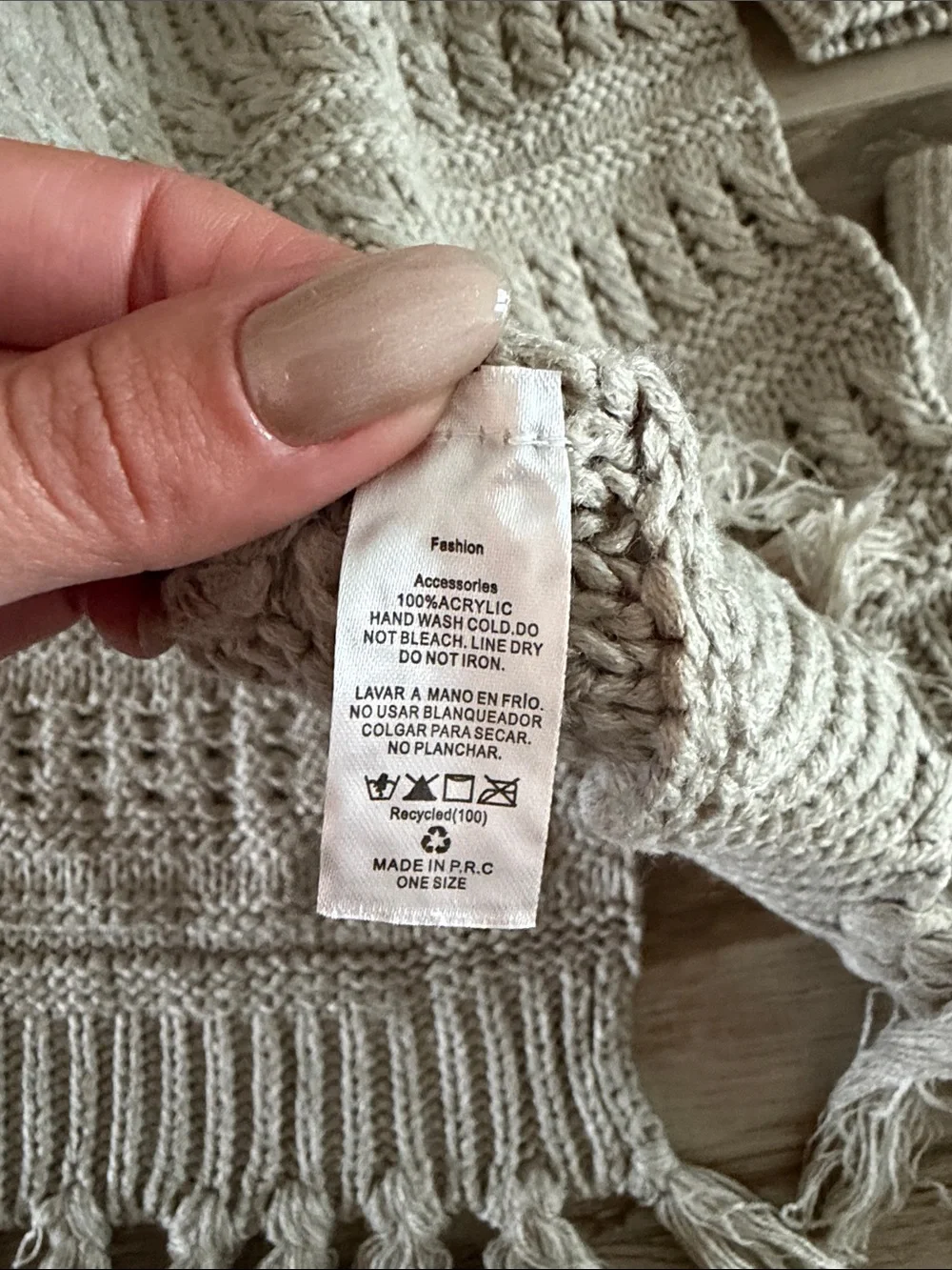 Women’s Winter Scarf, Gloves, & Hat Set New